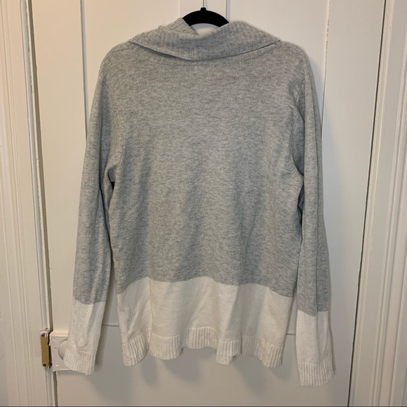 Colour Block Turtleneck Sweater - Picture 4 of 4